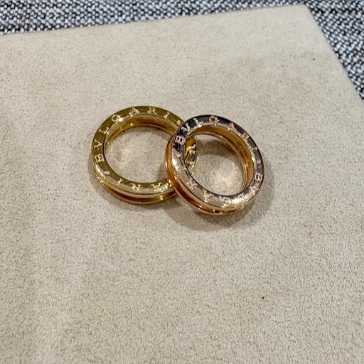 Images KOMEHYO（コメ兵）買取センター大丸須磨