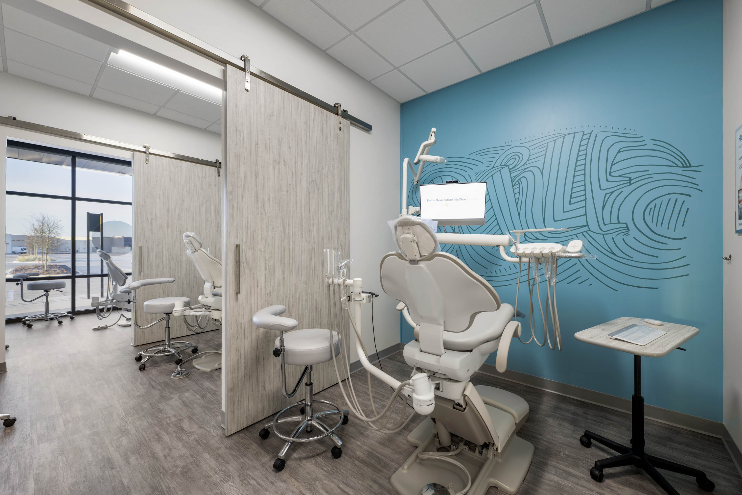 Manor Modern Dentistry Image