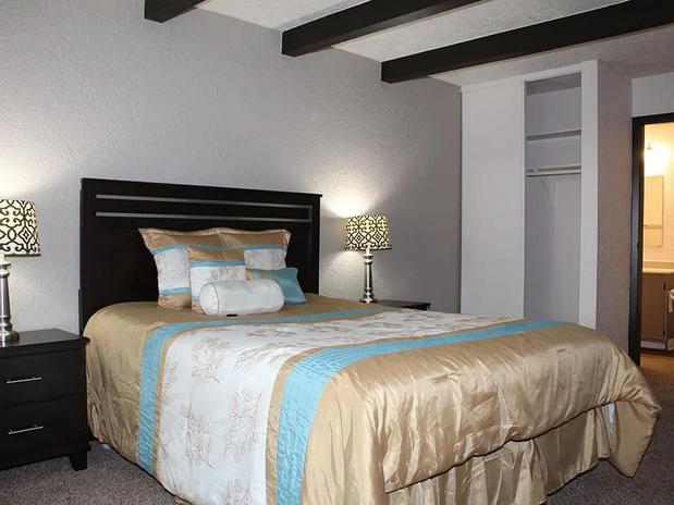 Images Mission Hill Apartment Homes