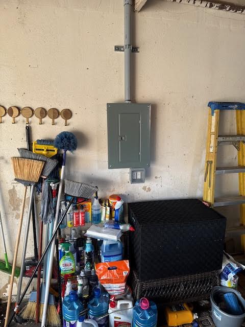 Janovich Electric inc Image