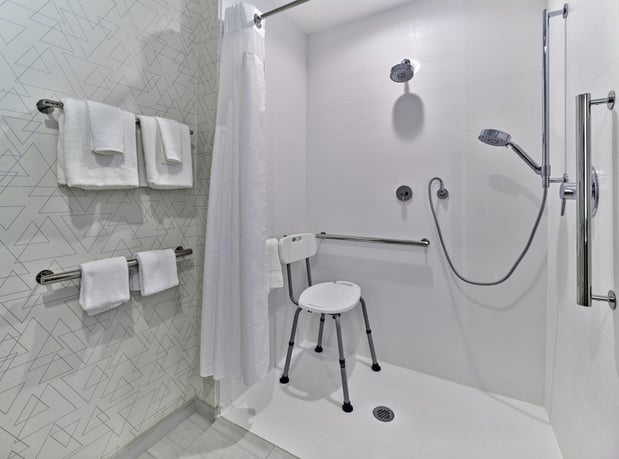 Images Holiday Inn Express & Suites Huntsville – Space Center by IHG