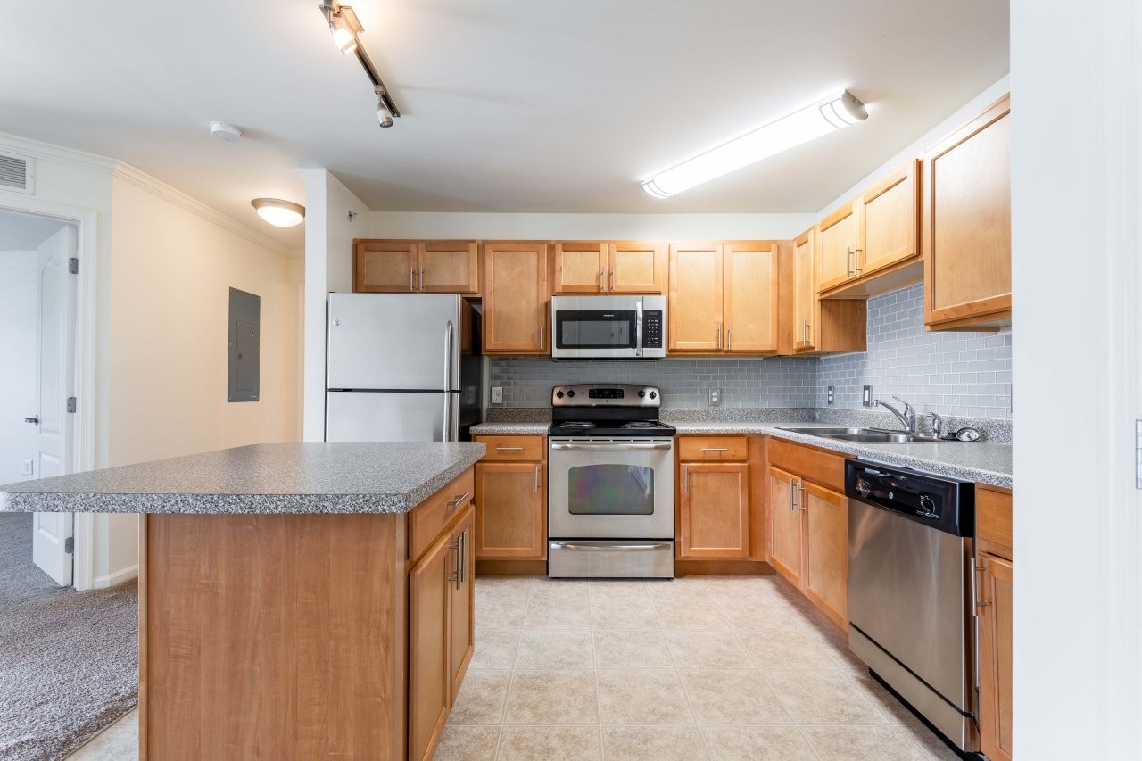 Cannon & Westover Apartment Homes Image