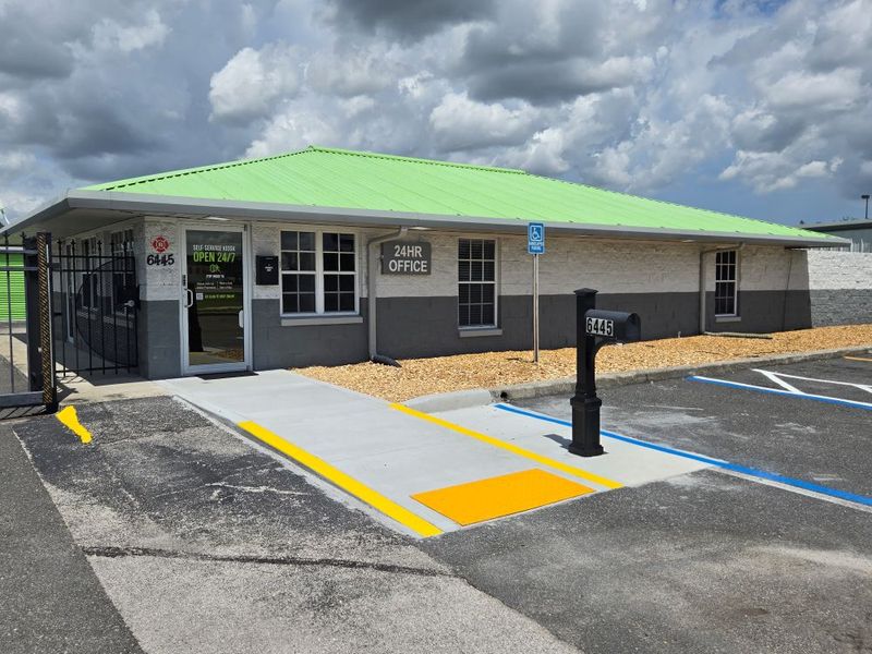 Beauty Image - Extra Space Storage at 6445 Florida Ave S, Lakeland, FL 33813