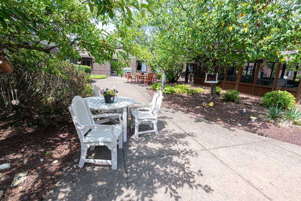 Images RRH Demay Living Center