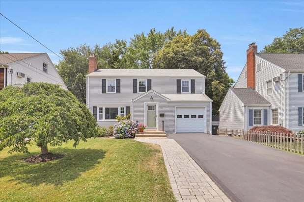 Images BHHS New England Properties: Cheryl Arcidiacono, Realtor