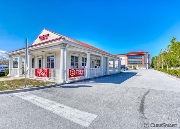 Images CubeSmart Self Storage