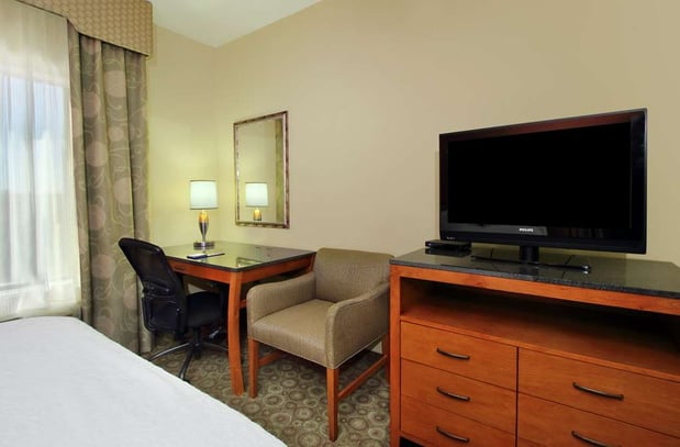 Images Hampton Inn & Suites Buffalo