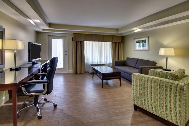 Images Holiday Inn Resort Orlando Lake Buena Vista by IHG