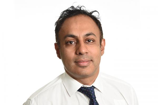 Charnjit Dhaliwal, Optometrist in our London - Sutton store