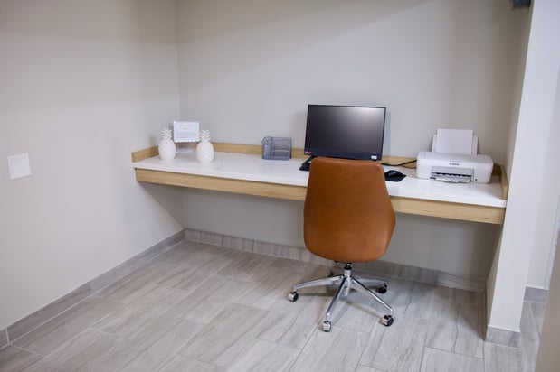 Images Candlewood Suites Harrisonburg by IHG