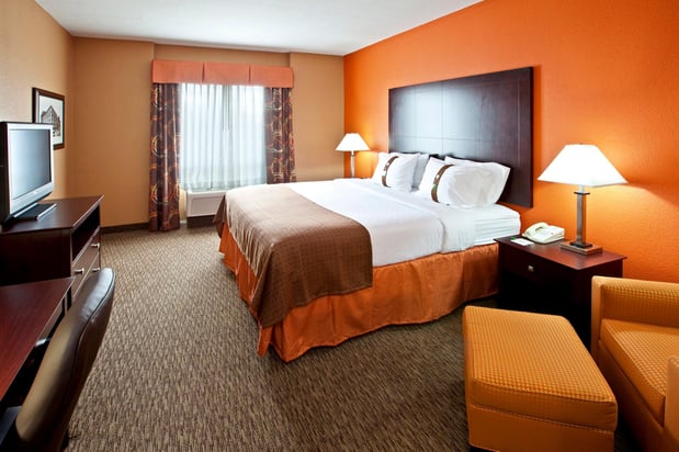 Images Holiday Inn Louisville Airport South by IHG