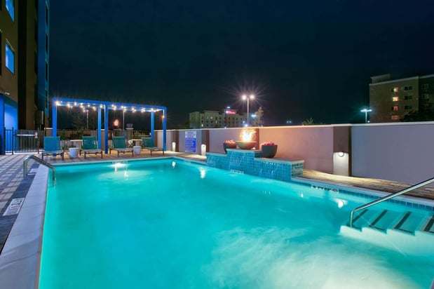 Images Tru by Hilton San Antonio at the Rim