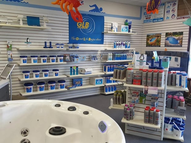 Images Sun Leisure Pools & Spas