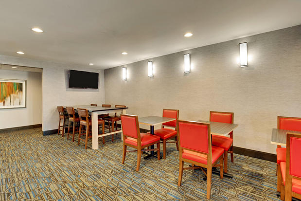 Images Holiday Inn Express Nashville W I40/Whitebridge Rd by IHG