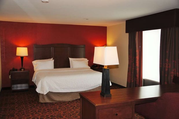 Images Hampton Inn & Suites Cincinnati/Uptown-University Area