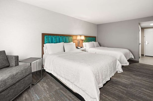 Images Hampton Inn Seekonk