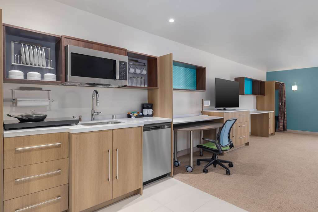 Guest room