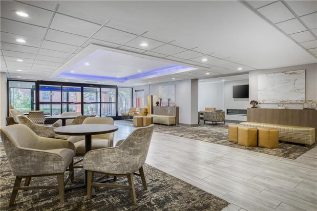 Images SureStay Plus by Best Western Chicago Lombard