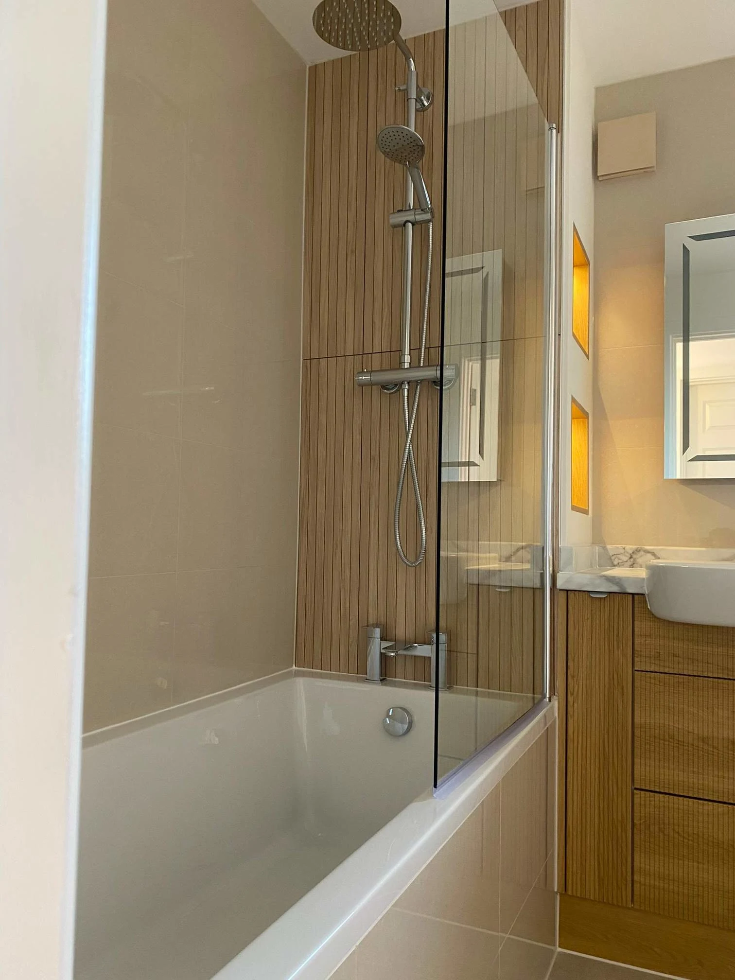 Images James Charles Interiors Ltd