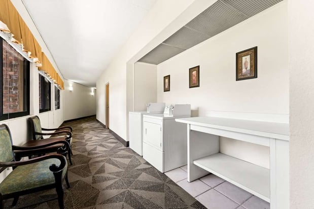 Images Best Western Riverside Inn