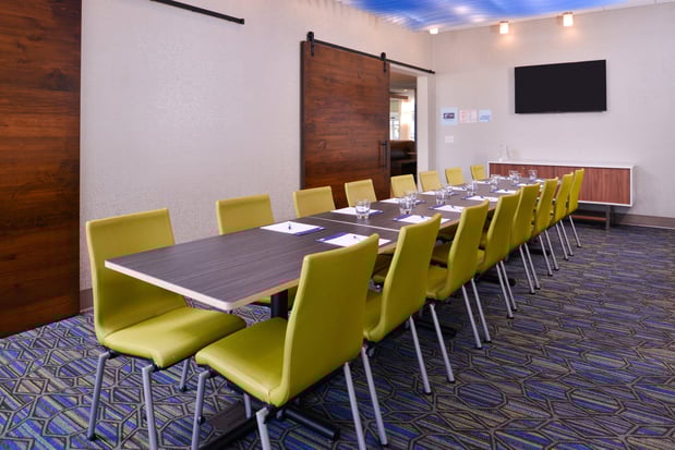 Images Holiday Inn Express & Suites Mall of America - Msp Airport by IHG