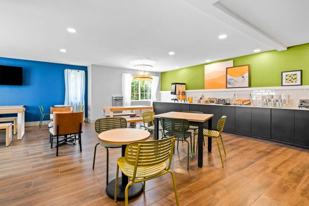 Images Spark by Hilton Modesto