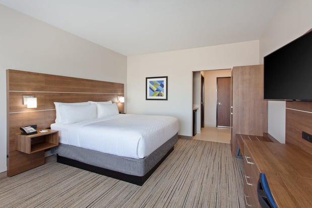 Images Holiday Inn Express & Suites Moses Lake by IHG