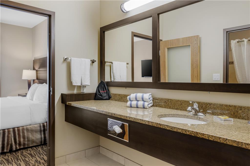 Images Best Western Plus Bridgewater Hotel & Convention Centre
