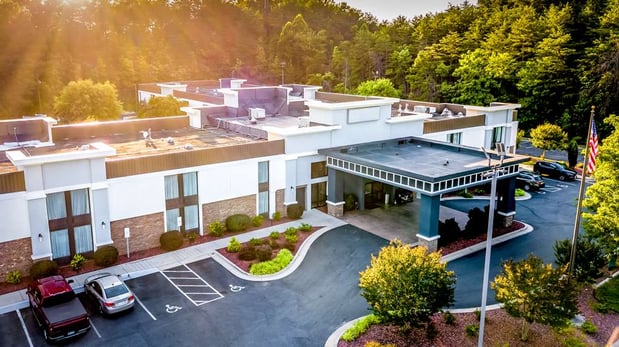 Images Best Western Plus Yadkin Valley Inn & Suites