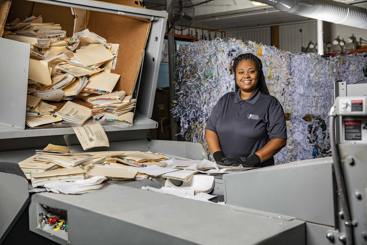 SRS shredding technician