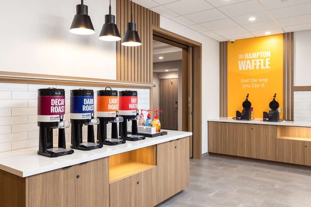 Images Hampton Inn and Suites by Hilton Cottonwood