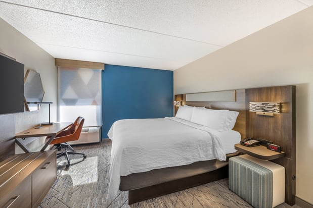 Images Holiday Inn Express Crestwood by IHG