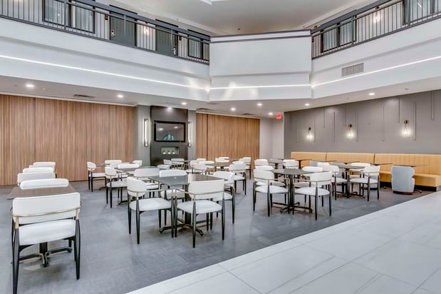 Images Embassy Suites by Hilton Louisville East