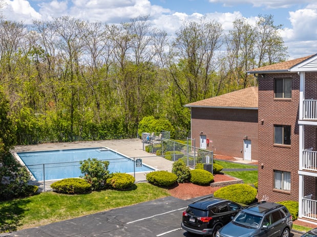 Images Westford Park Apartments