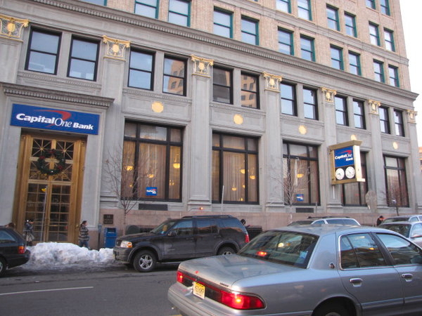 Images Capital One Bank - CLOSED