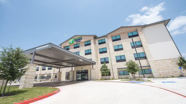 Images Holiday Inn Express & Suites Dripping Springs - Austin Area by IHG