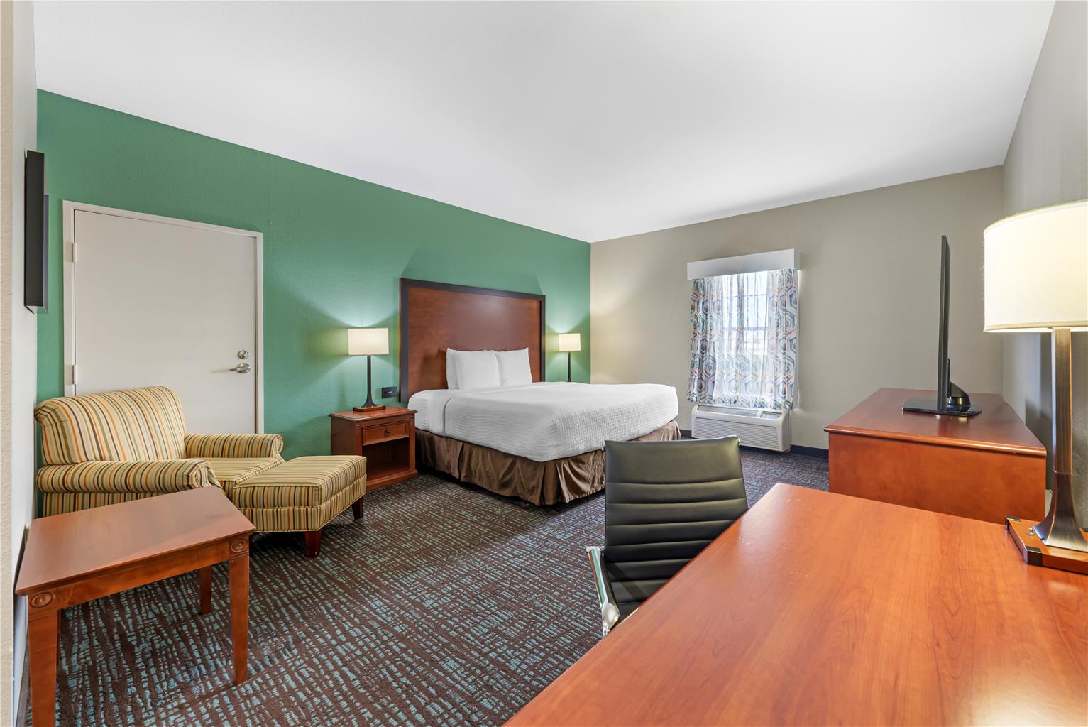 Accessible King Room