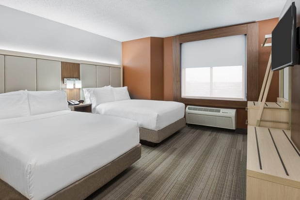Images Holiday Inn Express & Suites Nearest Universal Orlando by IHG