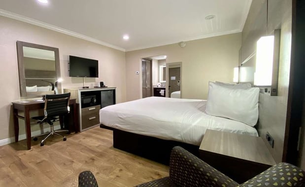 Images SureStay by Best Western Santa Cruz