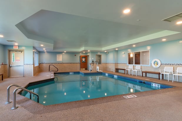 Images Holiday Inn Express & Suites Hampton South-Seabrook by IHG