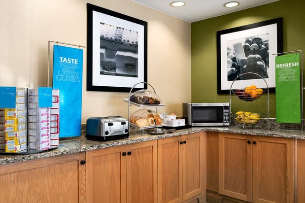 Images Hampton Inn Houston-Willowbrook Mall
