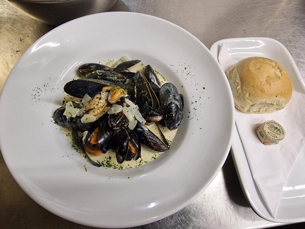 Images Portsonachan Hotel & Lodges