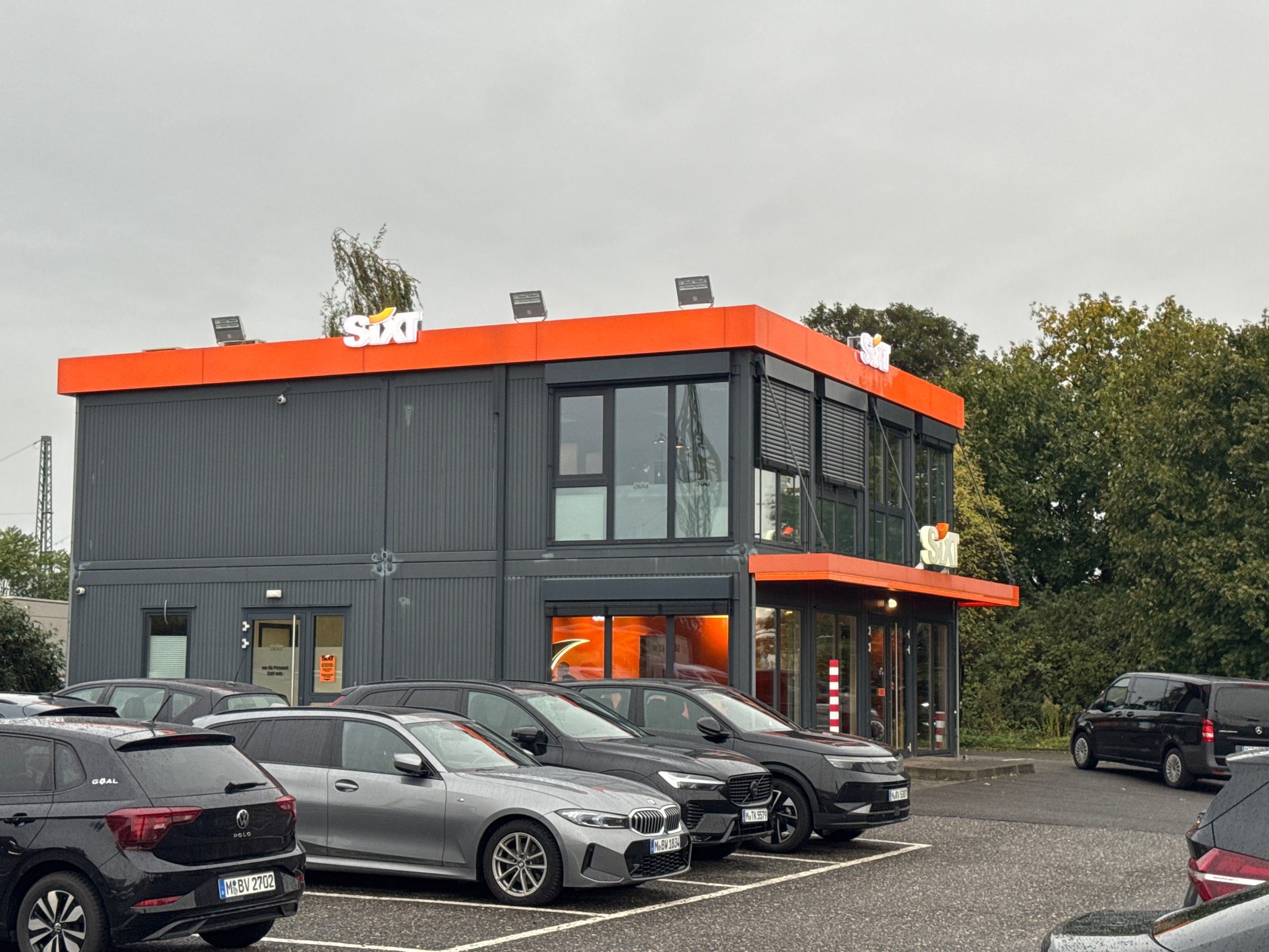 SIXT Autovermietung Neuss, Duesseldorfer Str. 6 in Neuss
