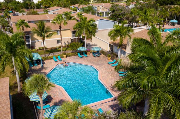 Images Cypress Winds Apartment Homes
