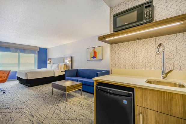 Images Holiday Inn Express & Suites Buffalo-Airport by IHG