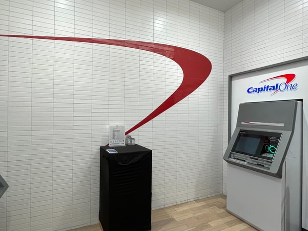 Images Capital One Café