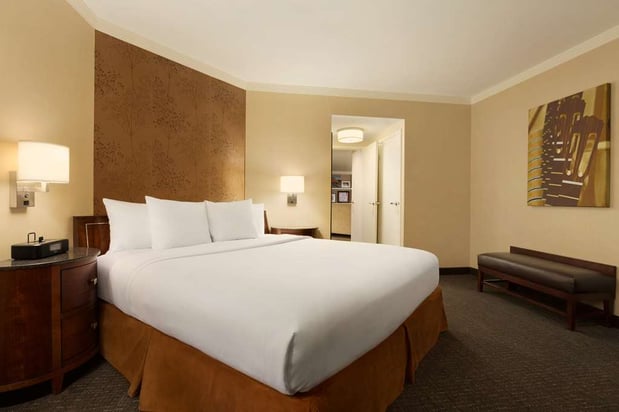 Images Embassy Suites by Hilton Austin Downtown South Congress