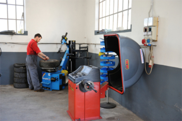 Images Autofficina Plurimarca Agostinelli Andrea & C. Snc