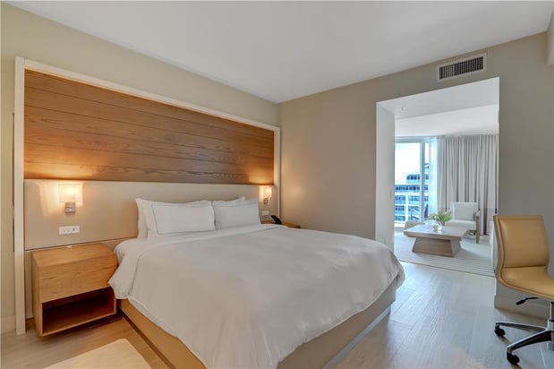 Images Beach House Fort Lauderdale, a Hilton Resort
