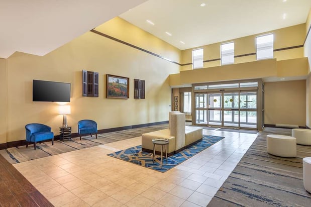 Images Best Western Plus University Park Inn & Suites